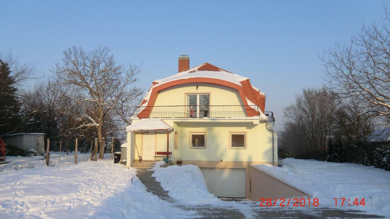 Gastehaus Stein Hotell Nemesbükk Exteriör bild